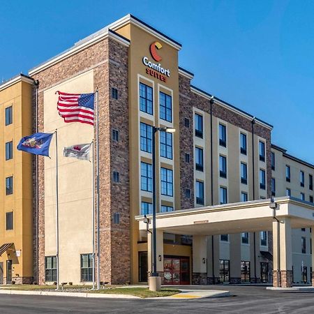 Comfort Suites Camp Hill-Harrisburg West Exterior photo
